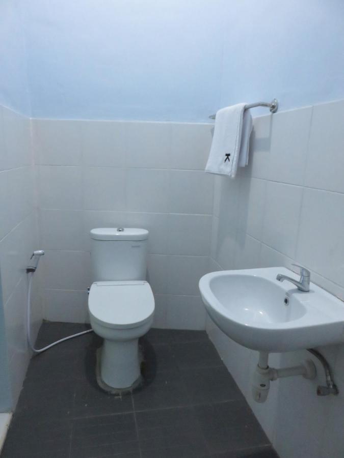 Kumpul Hostel Kuta 勒吉安 外观 照片