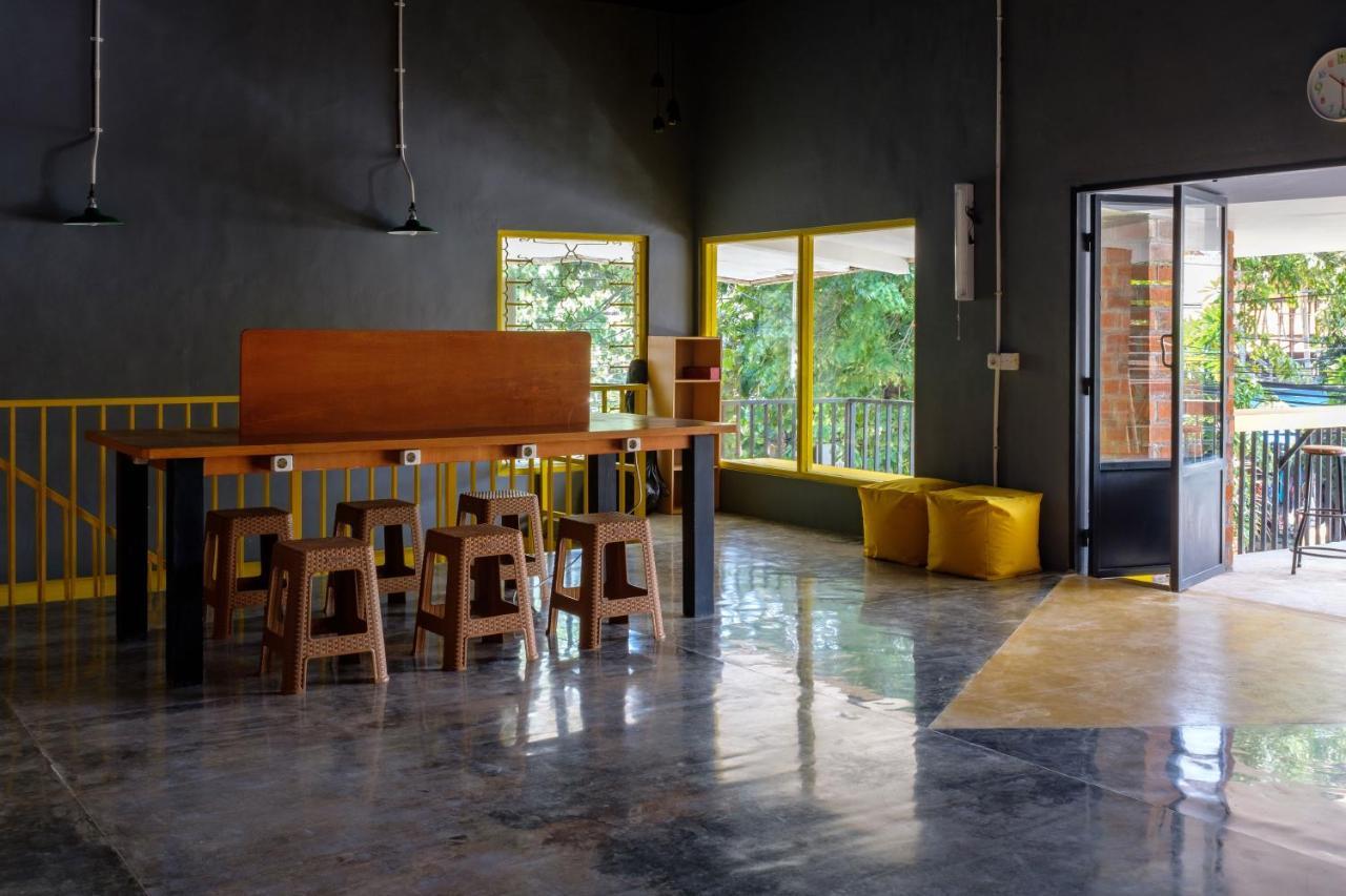 Kumpul Hostel Kuta 勒吉安 外观 照片