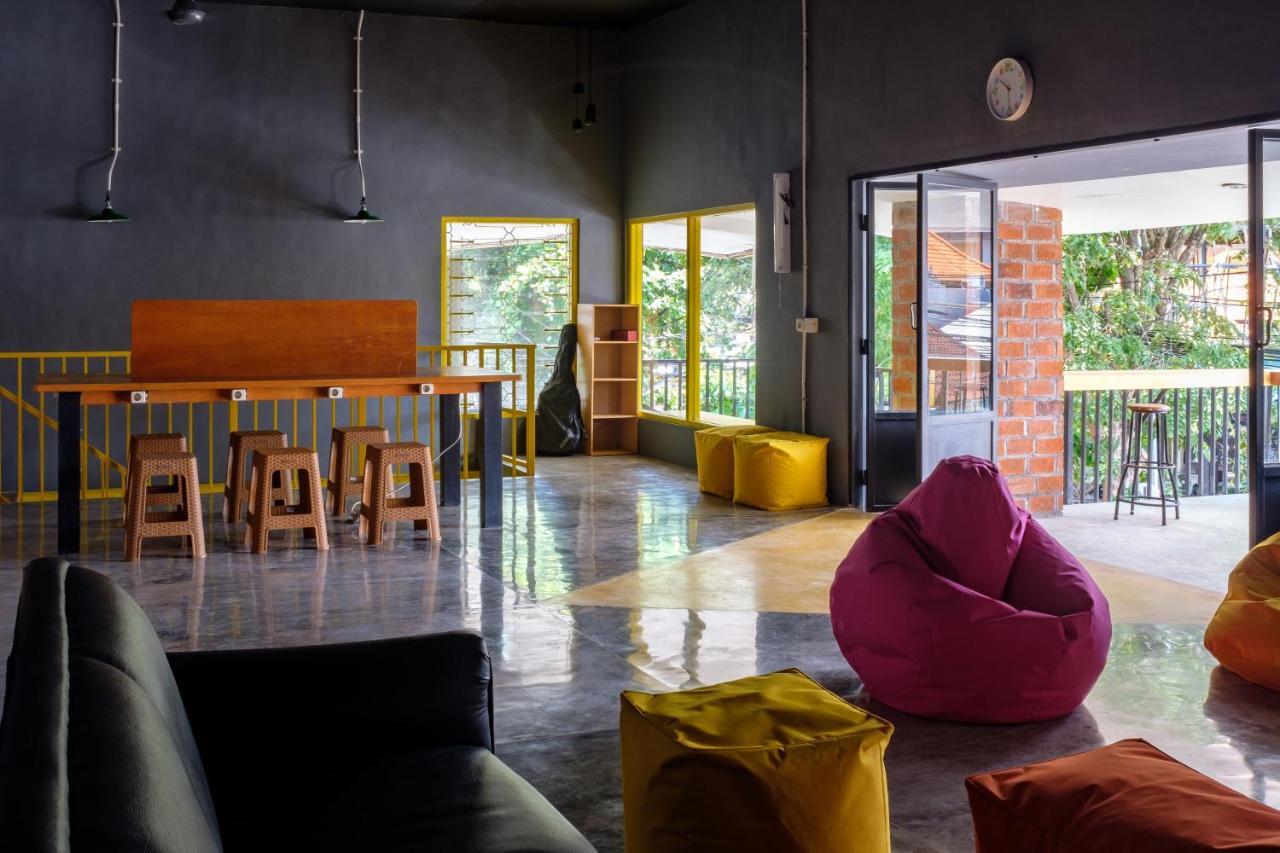 Kumpul Hostel Kuta 勒吉安 外观 照片
