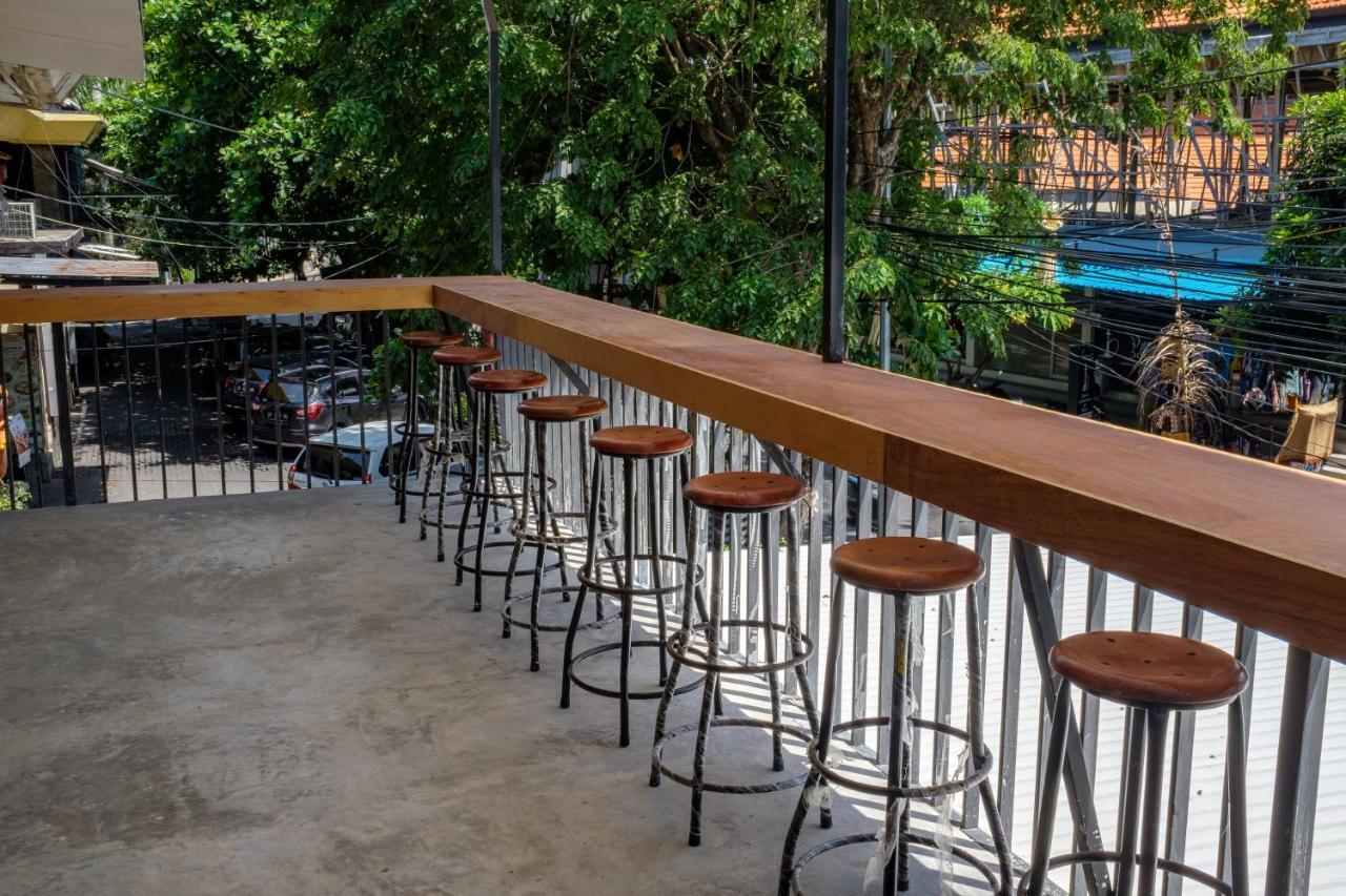 Kumpul Hostel Kuta 勒吉安 外观 照片