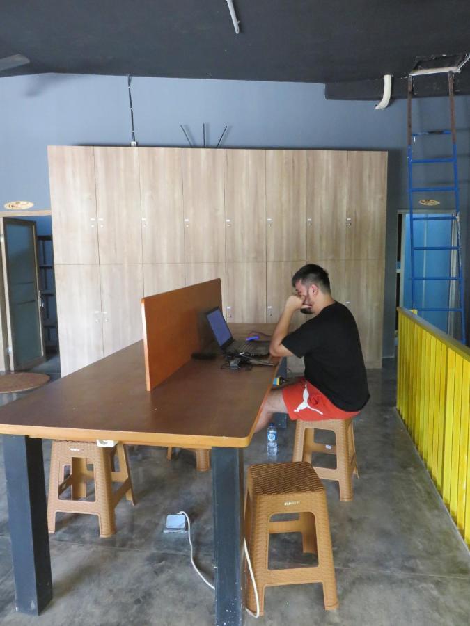 Kumpul Hostel Kuta 勒吉安 外观 照片